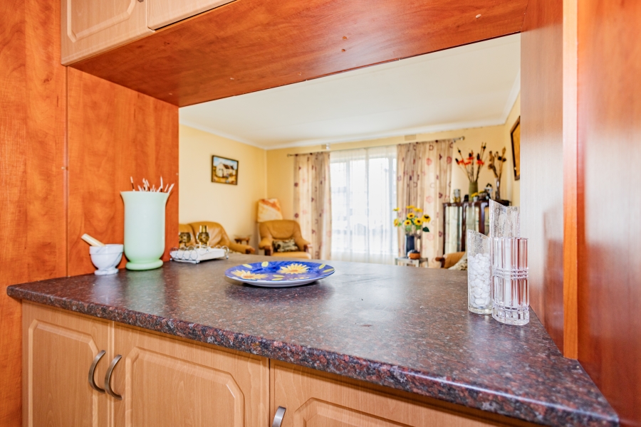4 Bedroom Property for Sale in Strandfontein Village Western Cape